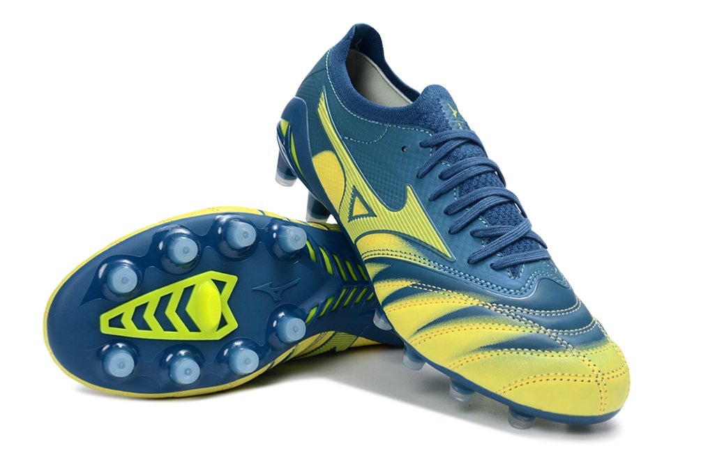 Mizuno Soccer Shoes-40
